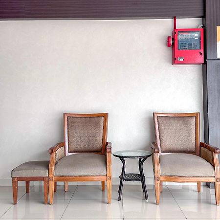 G Star Hotel Pantai Remis Exterior photo